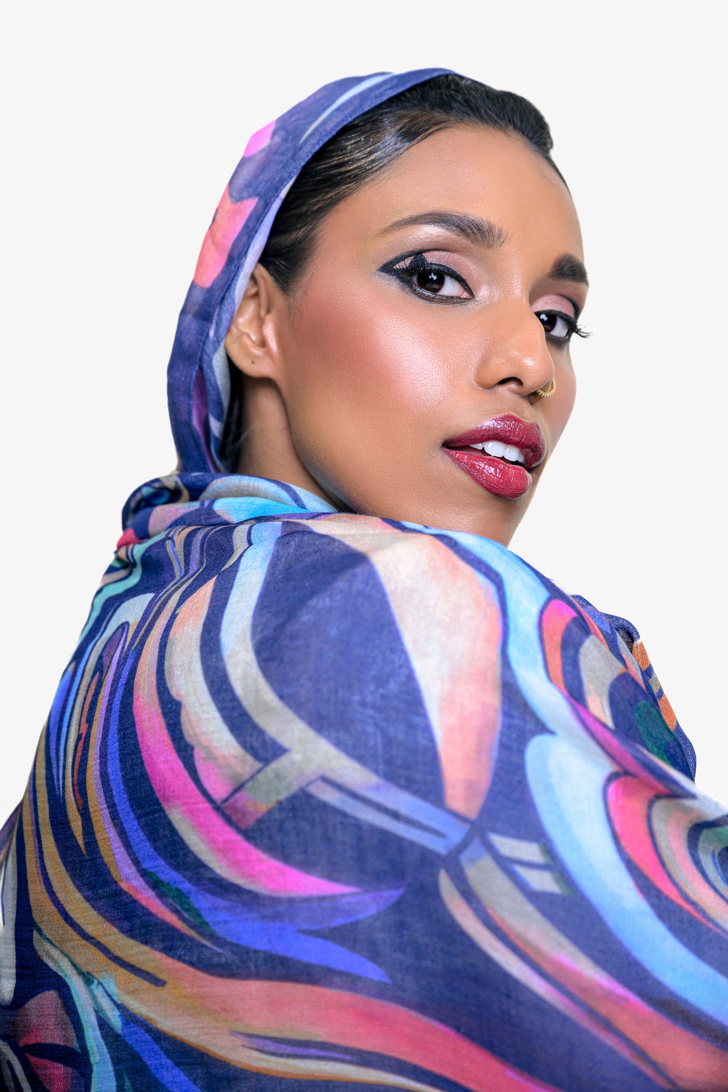 Ascending scarf